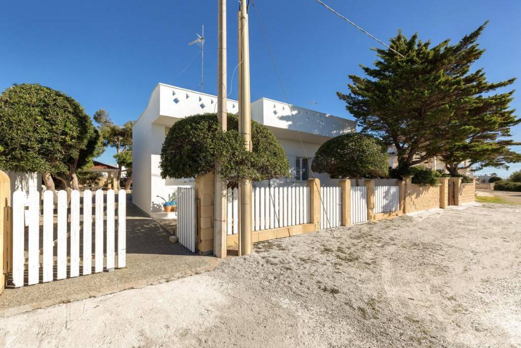 Posto Rosso Apartment | 100 m² Apartment ∙ 3 bedrooms ∙ 10 guests