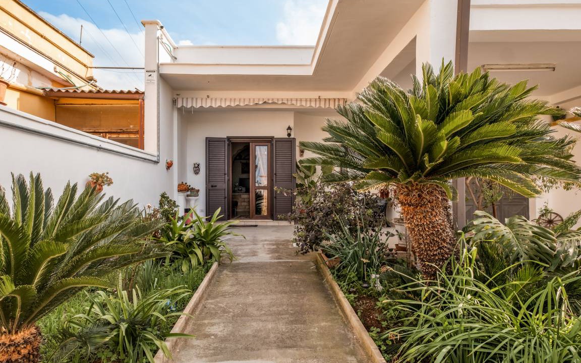 Cellino San Marco House | 120 m² House ∙ 2 bedrooms ∙ 6 guests