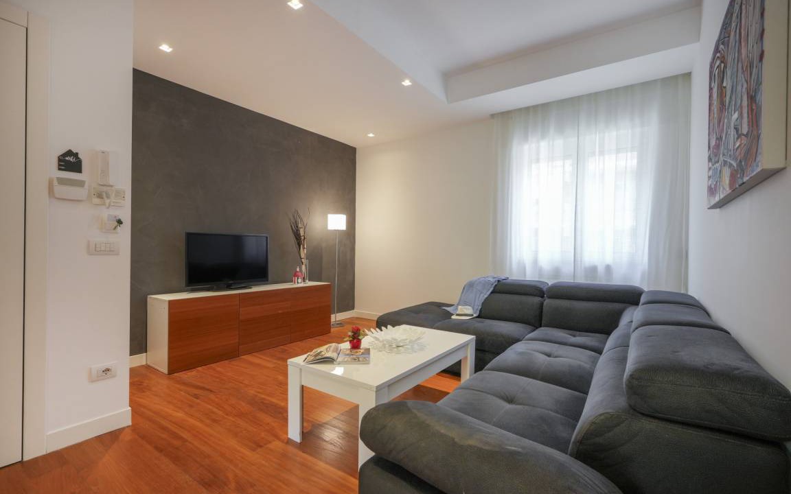 Municipio 2 Apartment | 123 m² Apartment ∙ 3 bedrooms ∙ 6 guests