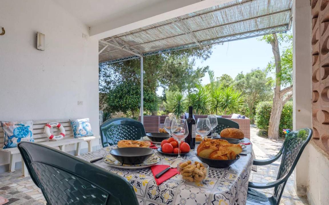 Torre Castiglione Villa | 130 m² Villa ∙ 3 bedrooms ∙ 10 guests