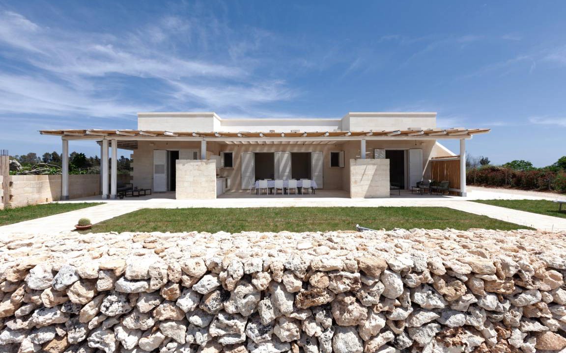 Otranto Villa | 150 m² Villa ∙ 5 bedrooms ∙ 12 guests