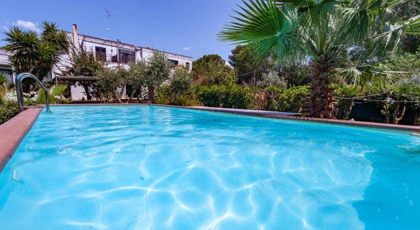 Lizzanello Villa | 180 m² Villa ∙ 2 bedrooms ∙ 6 guests