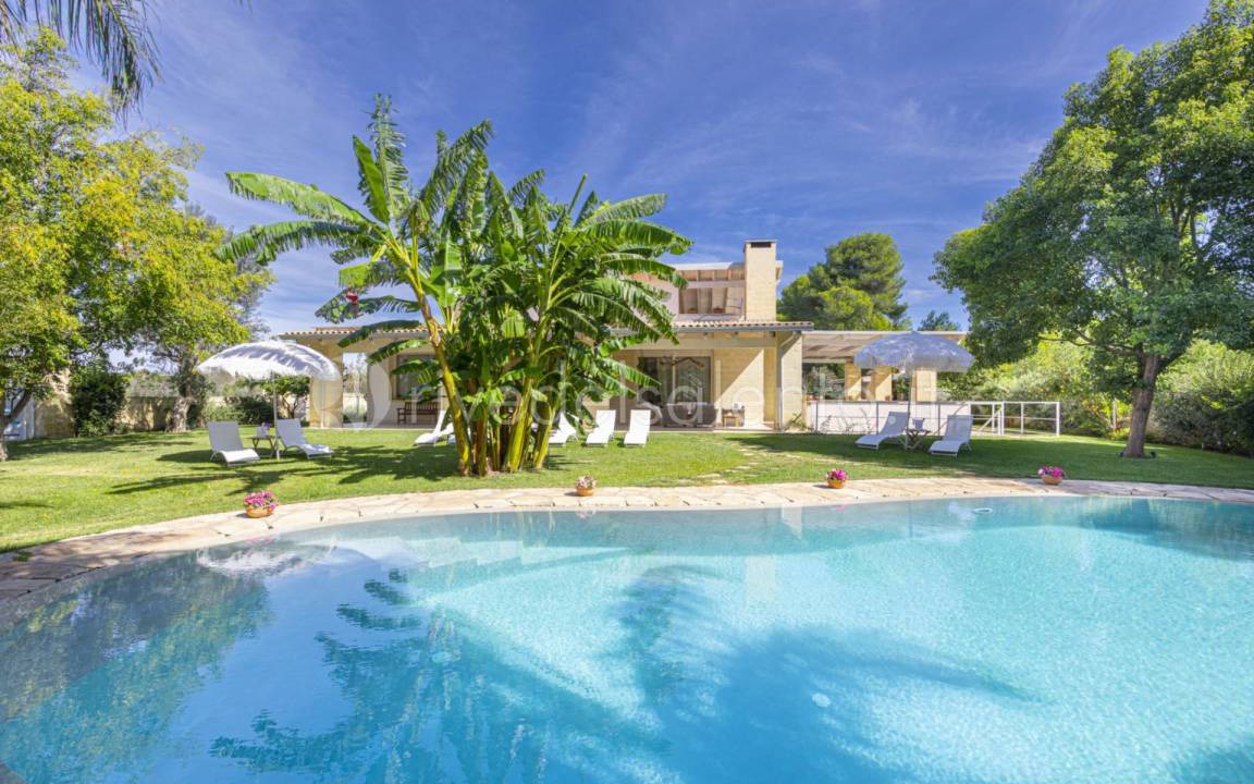 Lecce Villa | 190 m² Villa ∙ 3 bedrooms ∙ 6 guests