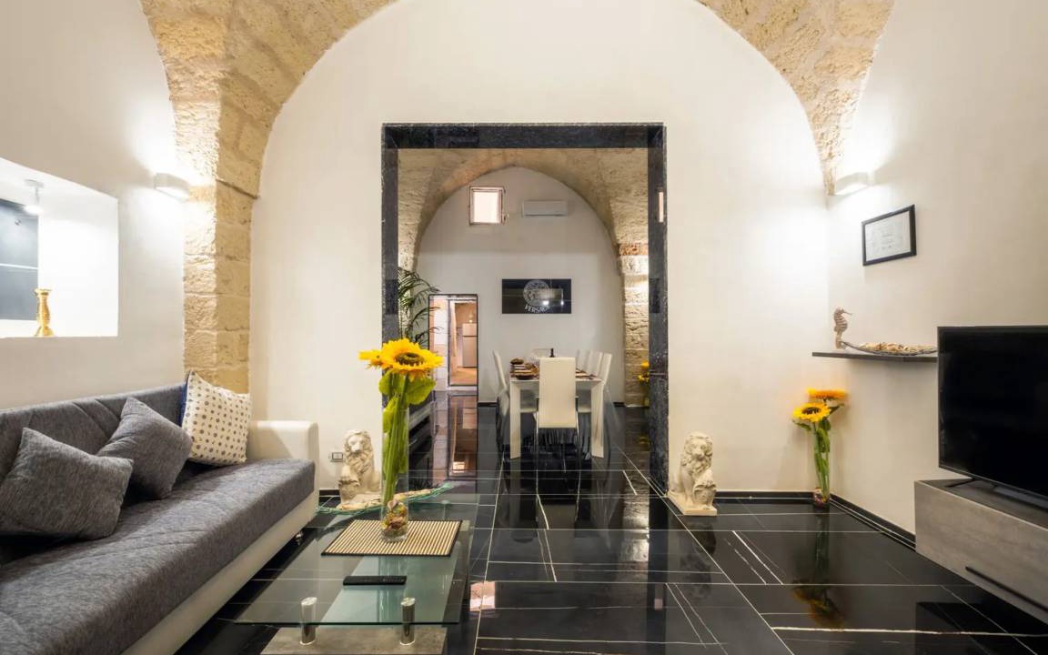 Salice Salentino House | 200 m² House ∙ 3 bedrooms ∙ 10 guests