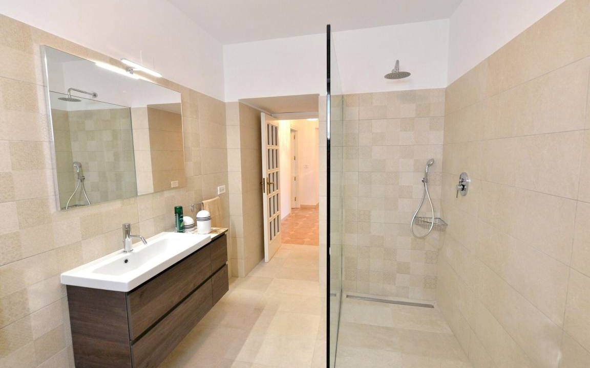 Specchiaruzzo House | 220 m² House ∙ 5 bedrooms ∙ 10 guests