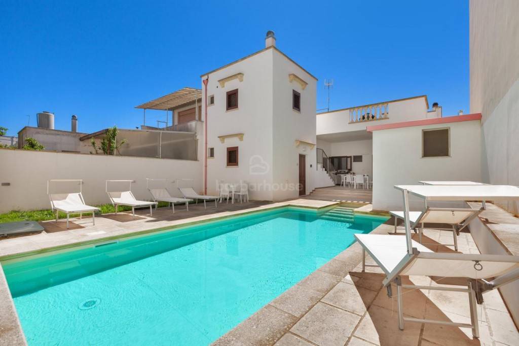 Andrano House | 230 m² House ∙ 5 bedrooms ∙ 15 guests