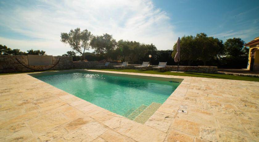 Mottola House | 240 m² House ∙ 4 bedrooms ∙ 5 guests