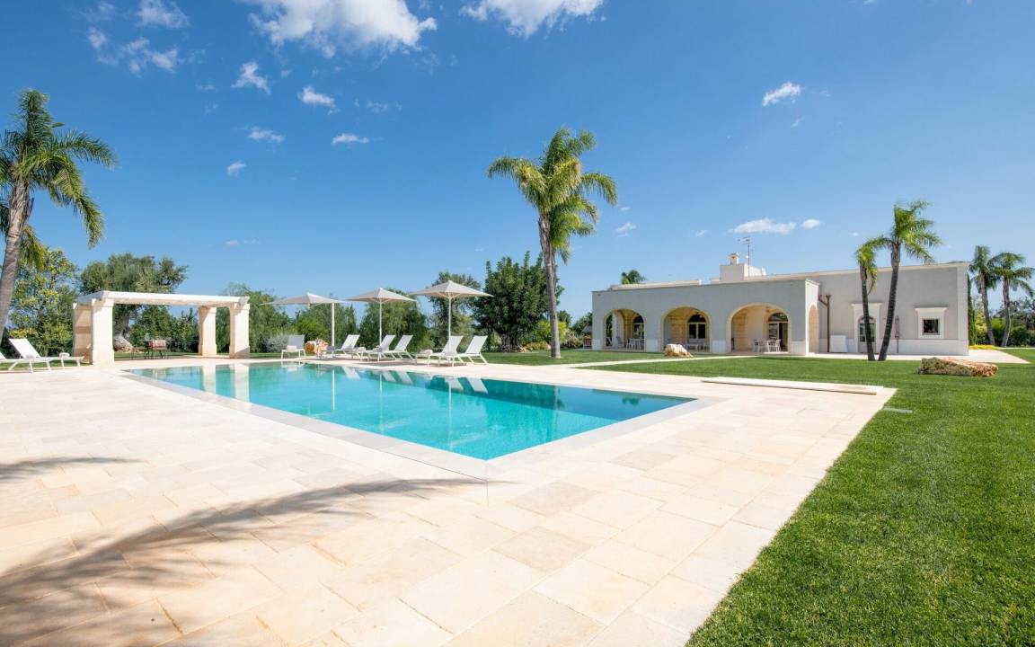 Ostuni Villa | 260 m² Villa ∙ 5 bedrooms ∙ 8 guests