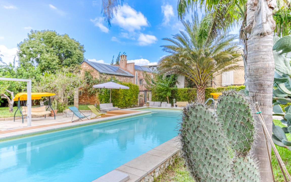 Patu Villa | 350 m² Villa ∙ 8 bedrooms ∙ 26 guests
