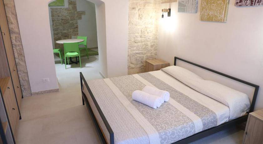 Trani Bed & Breakfast | 36 m² Bed and breakfast ∙ 3 guests