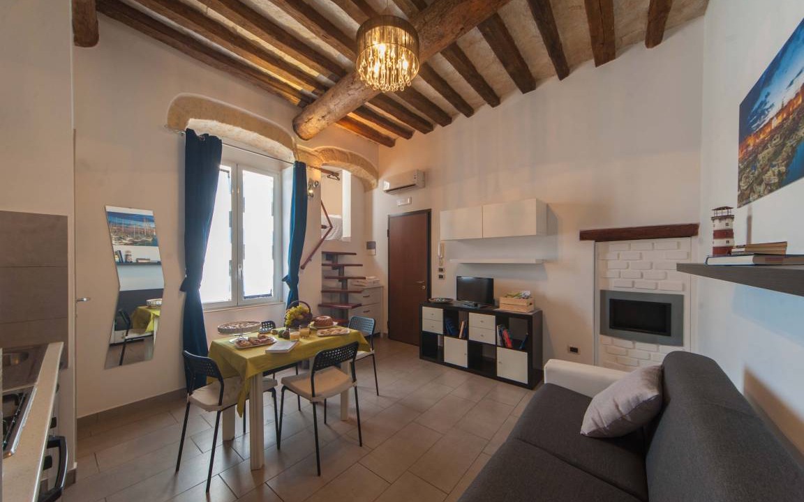 Trani Apartment | 50 m² Apartment ∙ 1 bedroom ∙ 4 guests