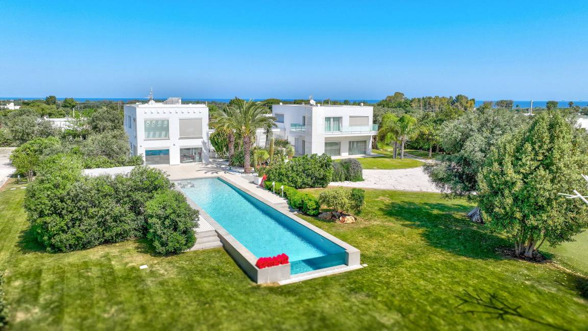 L'Assunta Villa | 500 m² Villa ∙ 3 bedrooms ∙ 6 guests