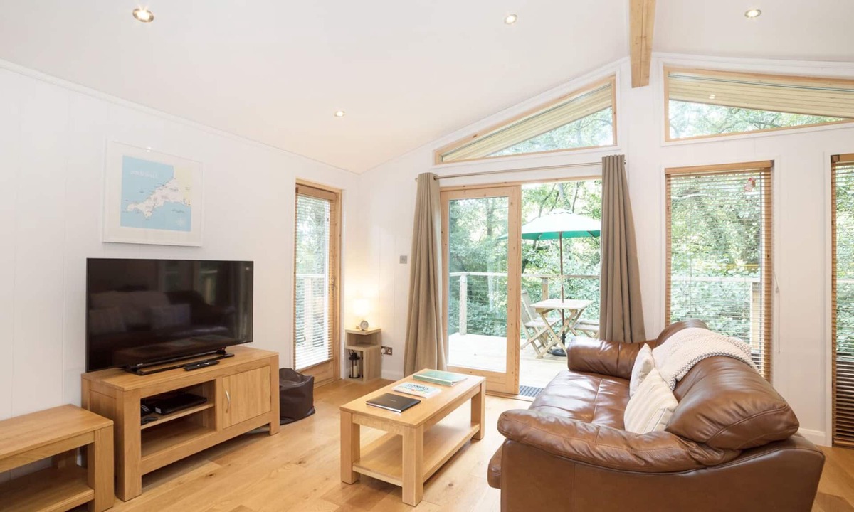 Looe Cottage | 7 Streamside