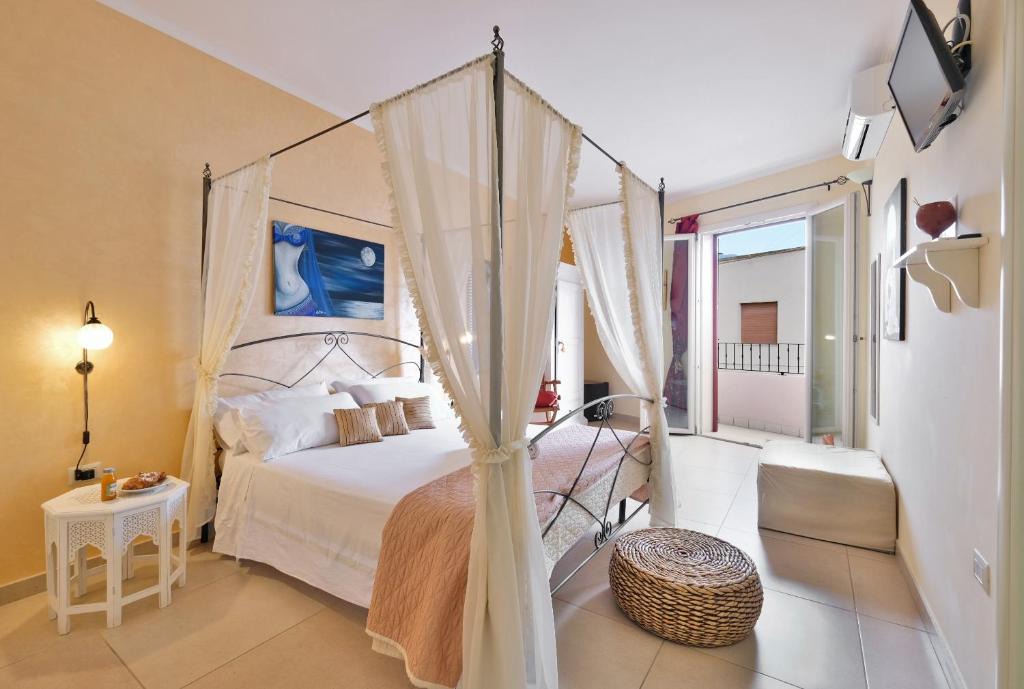 Castrignano del Capo Bed & Breakfast | AduaArt