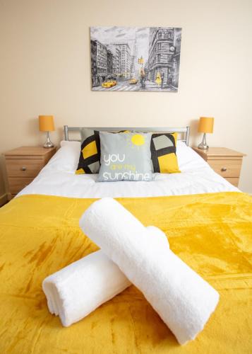 Warrington Apartment | Ample Comforts, Centrally Located, Town Centre