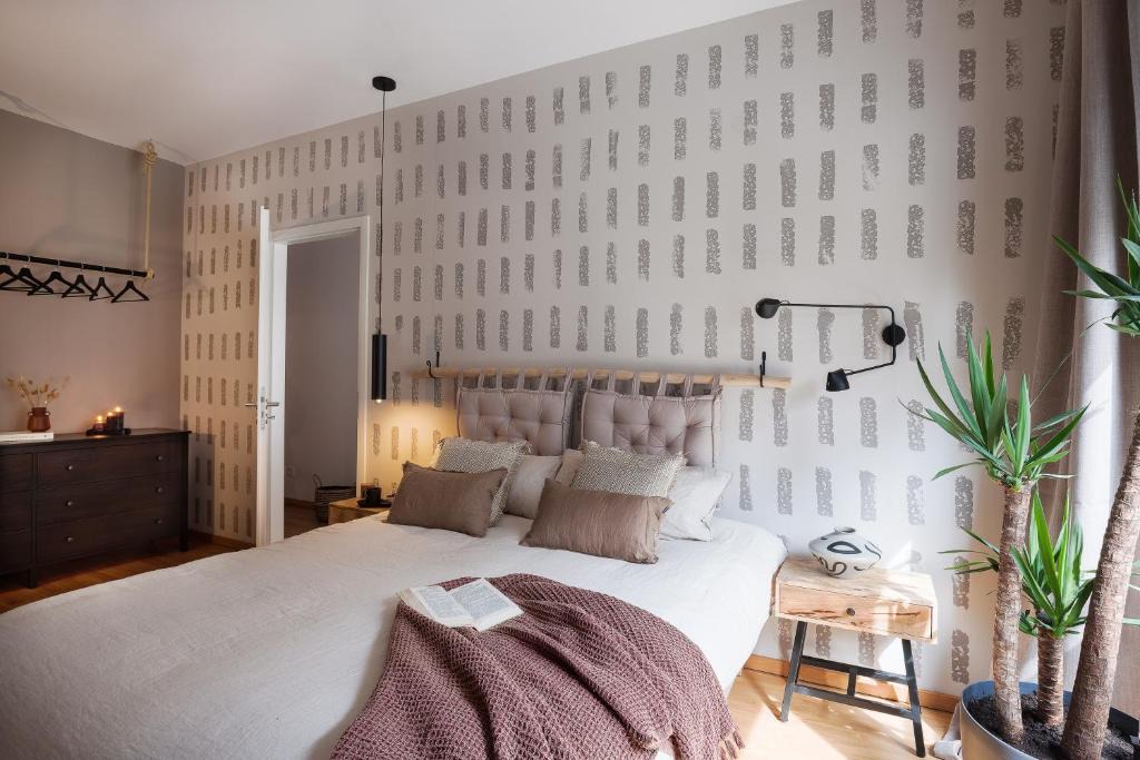 Taranto Apartment | Appartamento con vista mozzafiato dalla finestra