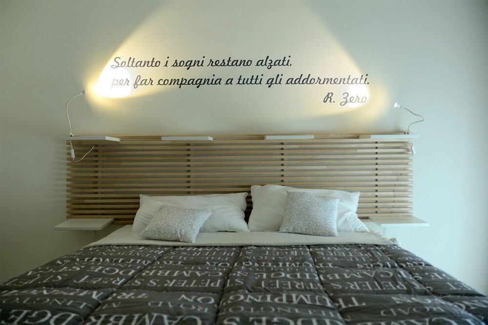 Taranto House | B b Piazza Carmine Taranto