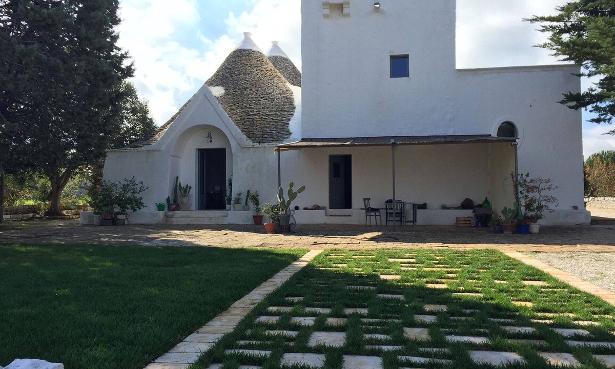 Selva di Fasano Villa | BORGO TORRE DELL'OCA - Village of trulli with see view