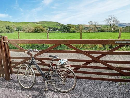 Glandyfi House | Bryntrisant