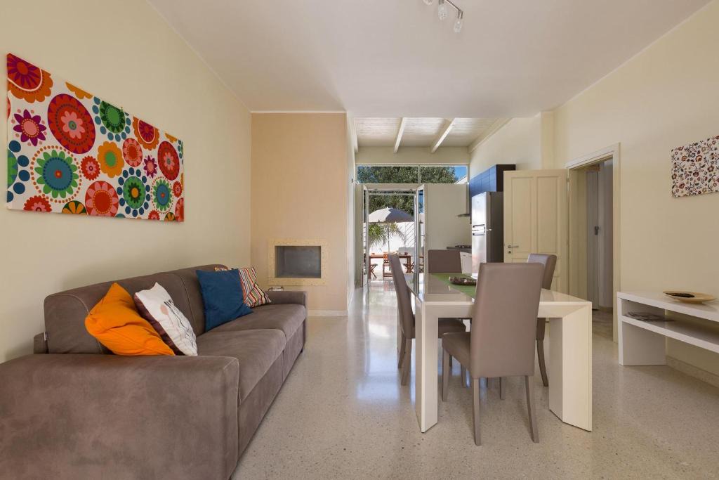 La Strea House | Casa di Cinzia by BarbarHouse