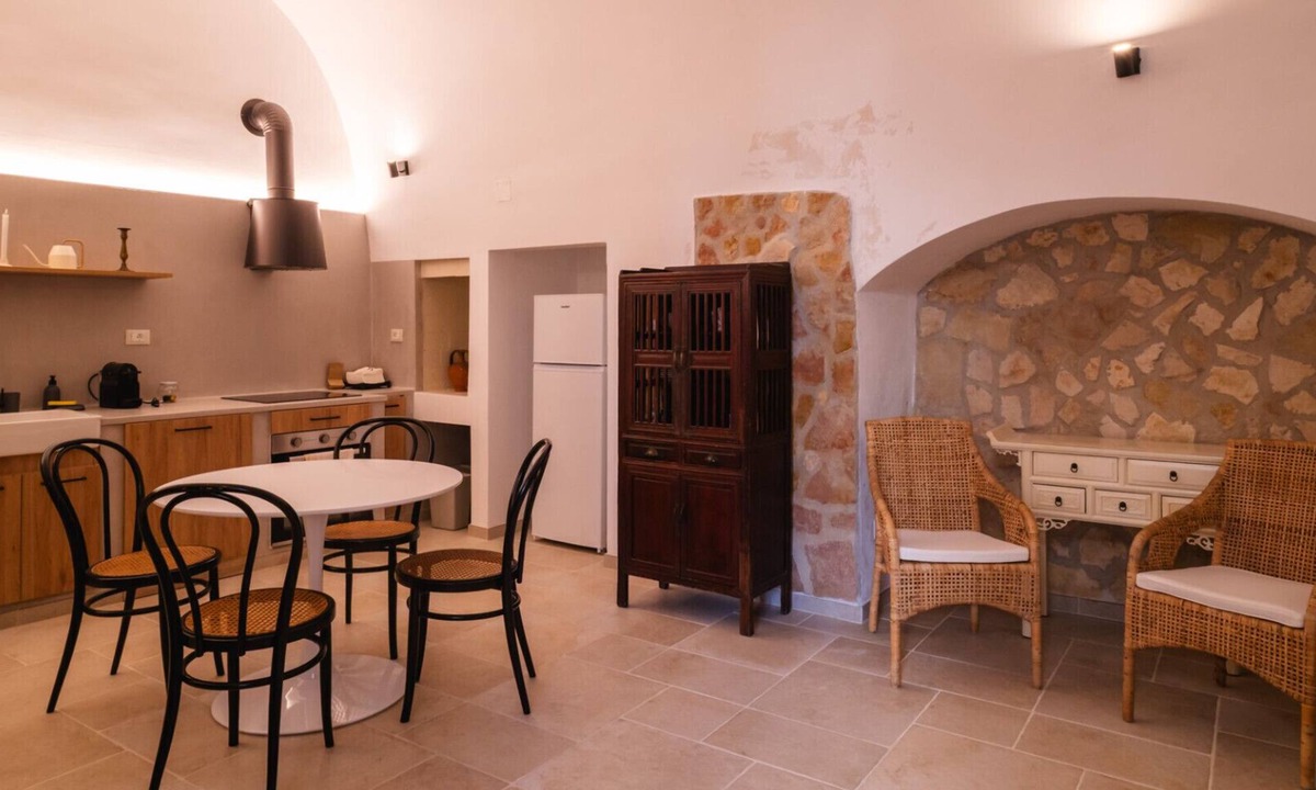 Grottaglie Apartment | Casa Mela by Rentbeat
