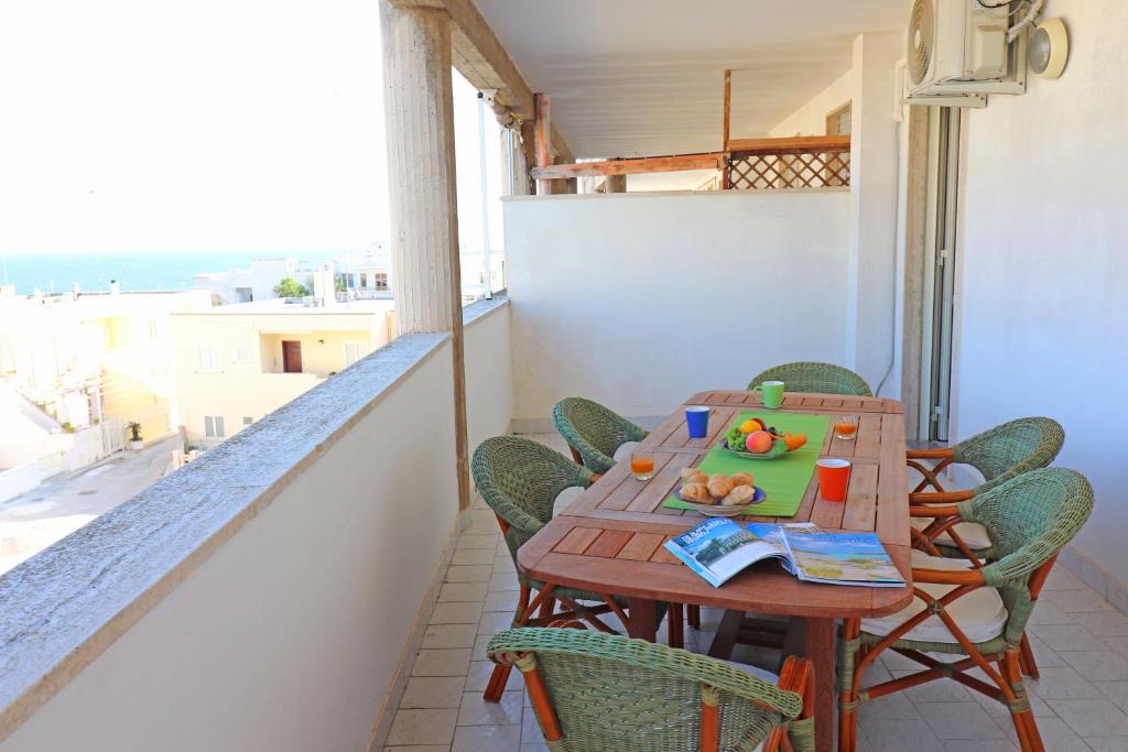 Otranto House | Casa vacanze calipso a Otranto Salento, vista mare 6 posti letto.