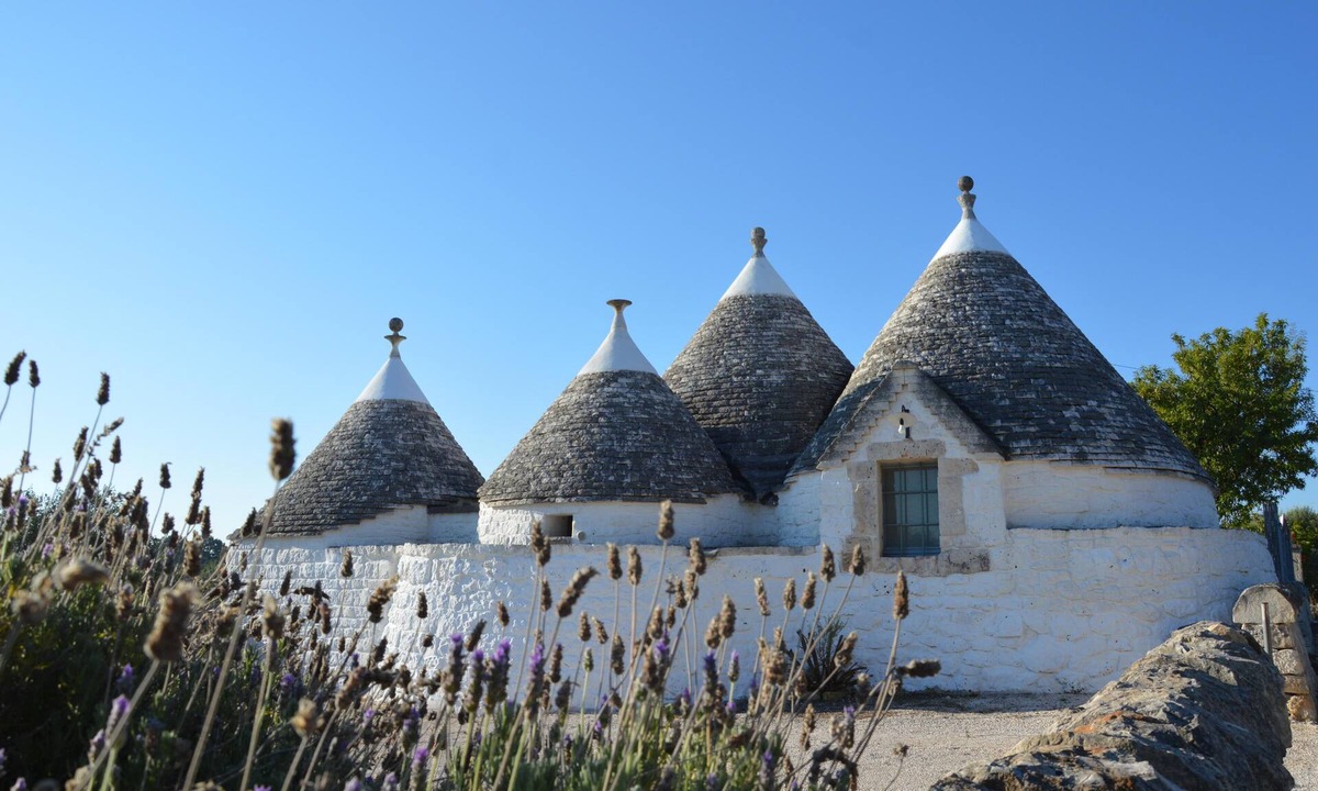 Ostuni Villa | Charming and romantic XIX century stone trulli with pool