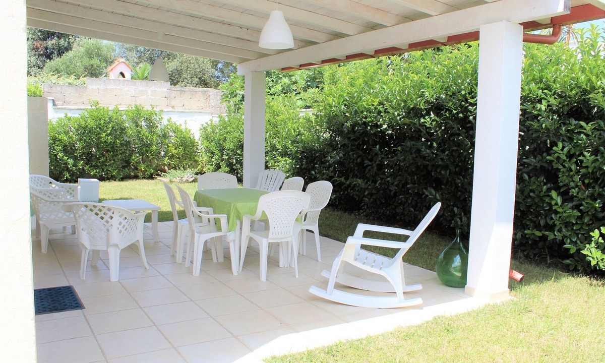 San Pietro in Bevagna Villa | Charming house surrounded by green c. a.150 mt from the beautiful sea