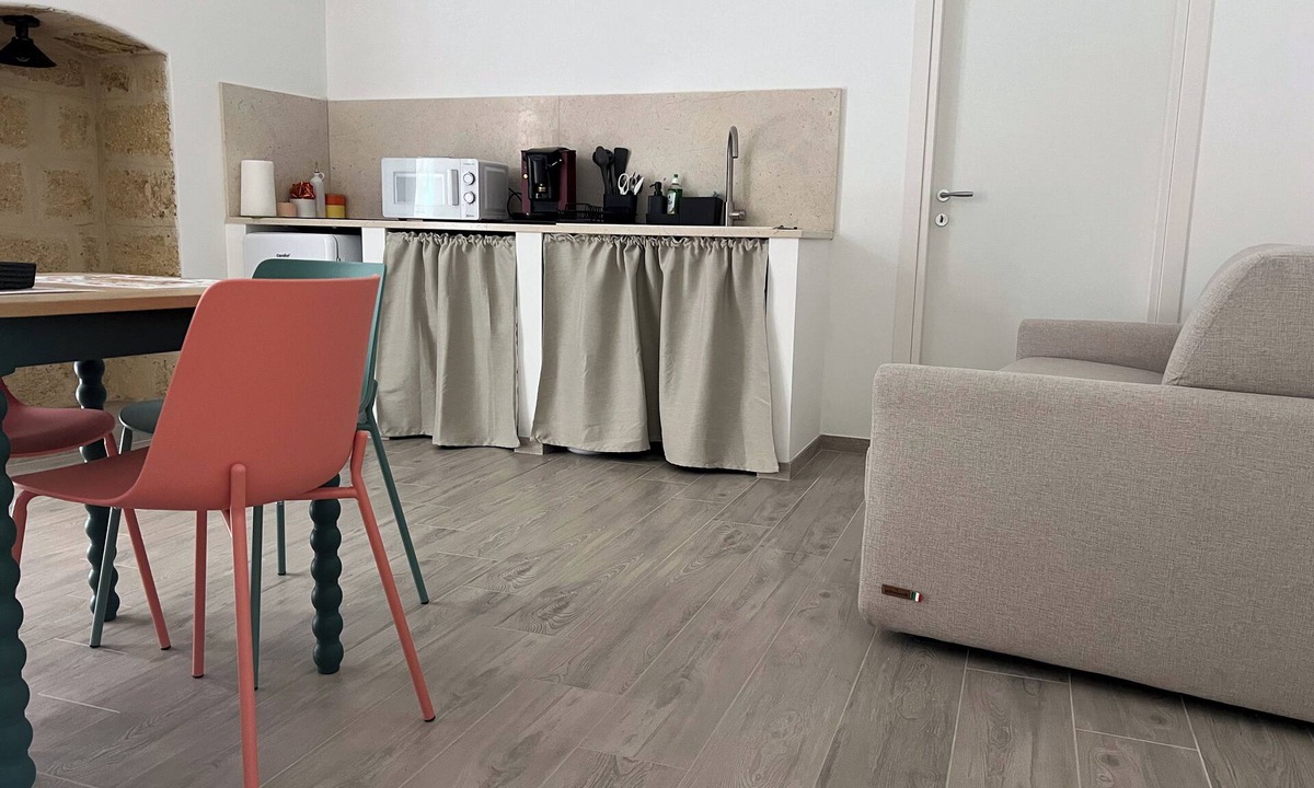 Gioia del Colle House | Cozy and organized dwelling, ideal for a couple or a small family.