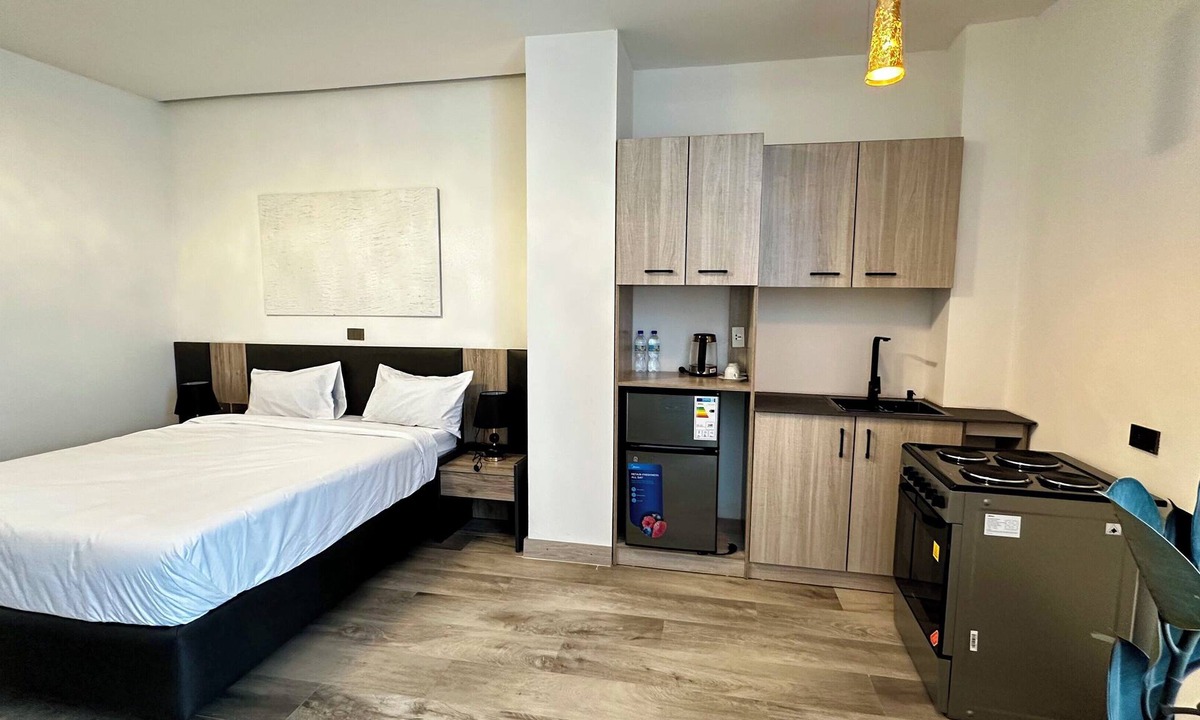 Bole Apartment | Cozy studio + breakfast 204