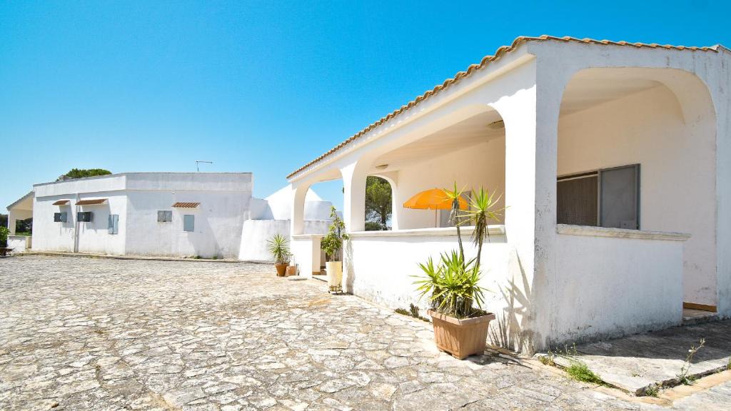 Ostuni Apartment | Donnagnora - Villa Elegante by Typney