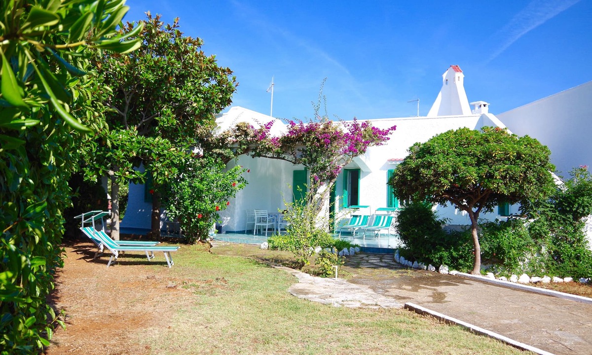 Villanova House | Excl. light-flooded vacation home* 250 m from the sea, 2-6 p.,medit. Lifestyle