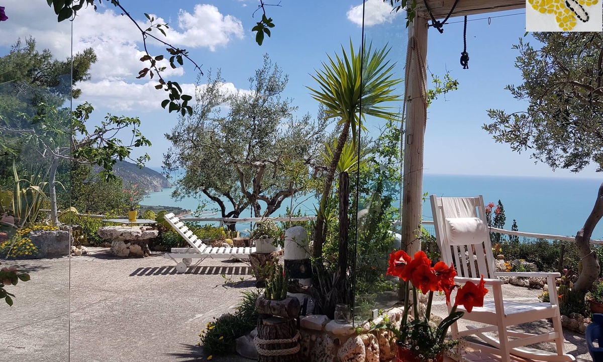 Mattinata Apartment | - Gli Orizzonti di Agata - Villa with a wide view of the sea - TULIPANO -