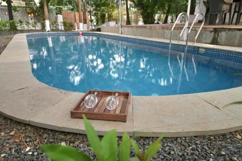 Nagoa Villa | GR STAYs Private Pool Villa in Calangute 5 mins to Baga