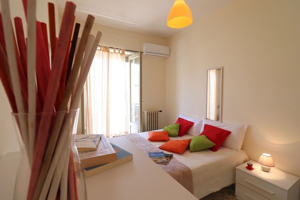 Otranto Apartment | Holiday Apartment with Wi-Fi, Air Conditioning and Balcony; Parking available; Pets allowed