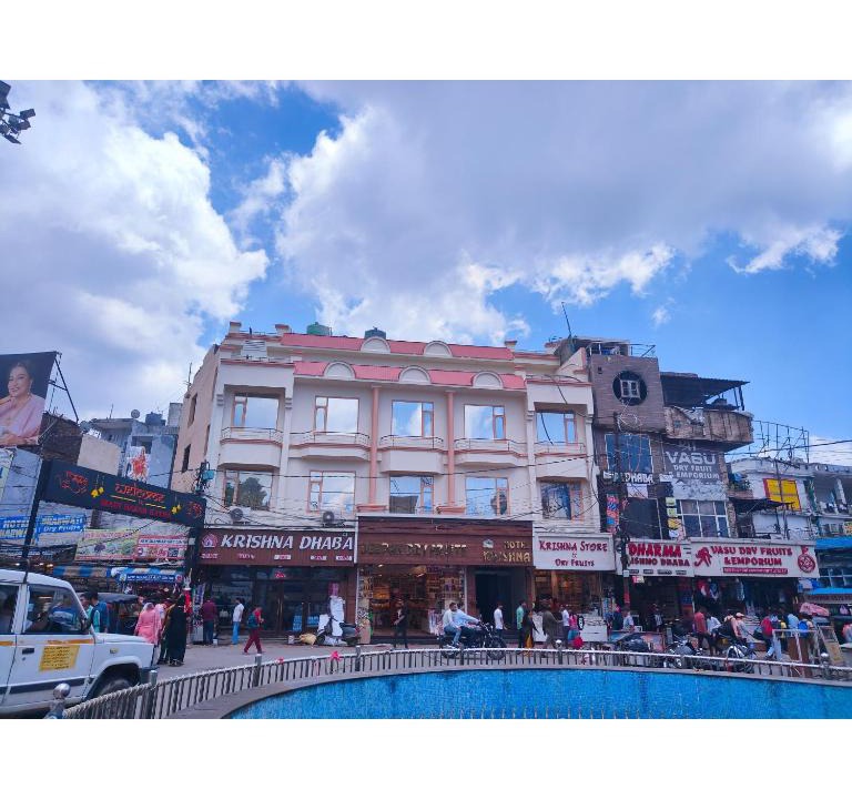 Katra Hotel | Hotel Krishna