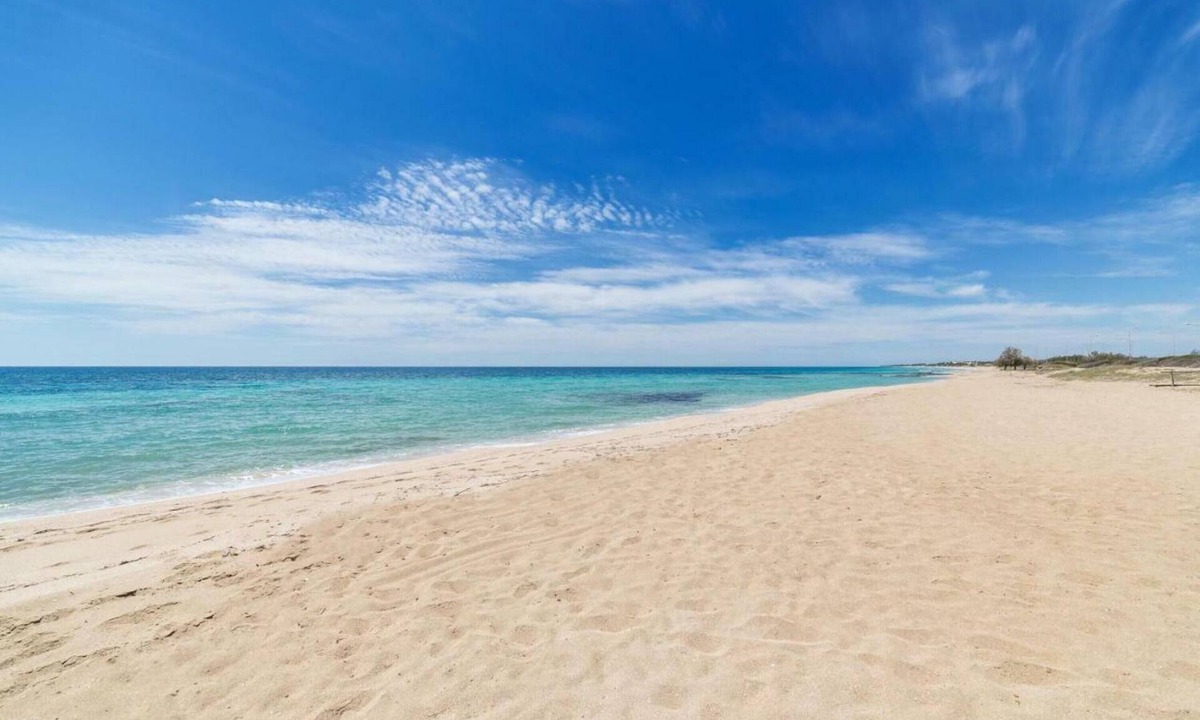 Manduria Apartment | Le Bianche Apt 2 with Garden near The Sea
