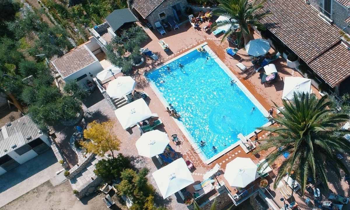 San Giovanni Rotondo Other | Le Cese, an old 18th century farmhouse surrounded by greenery ideal for relaxing
