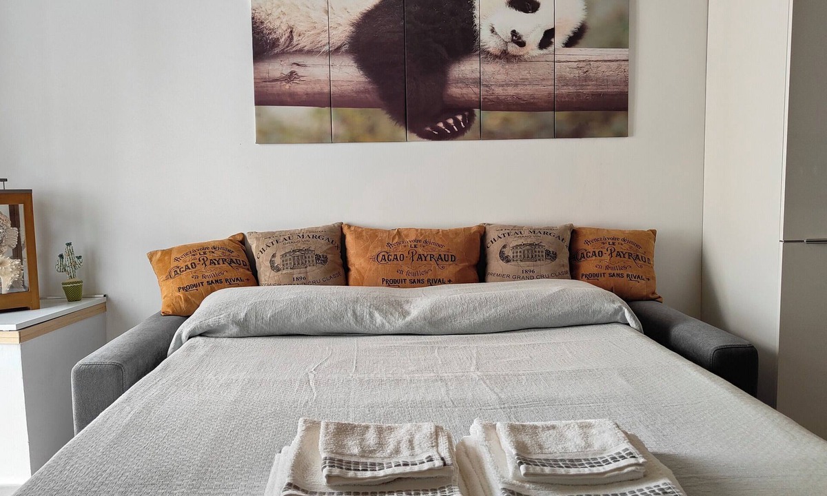 Gioia del Colle Bed & Breakfast | Luxury & Comfort - Cozy High Level Bilo in Gioia d. C. - Little Panda