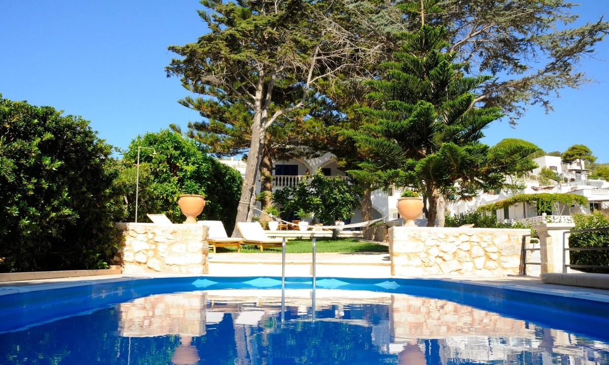 Marina di Andrano Villa | Ocean Villa - Masseria sea view -sea access - POOL LIDO Beachfront