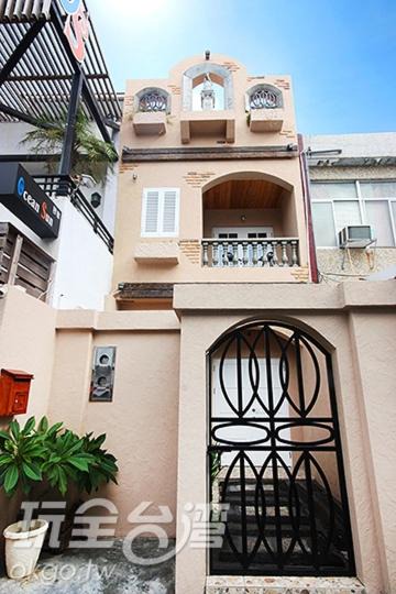 South Beach Bed & Breakfast | Pretty Nanwan B&B