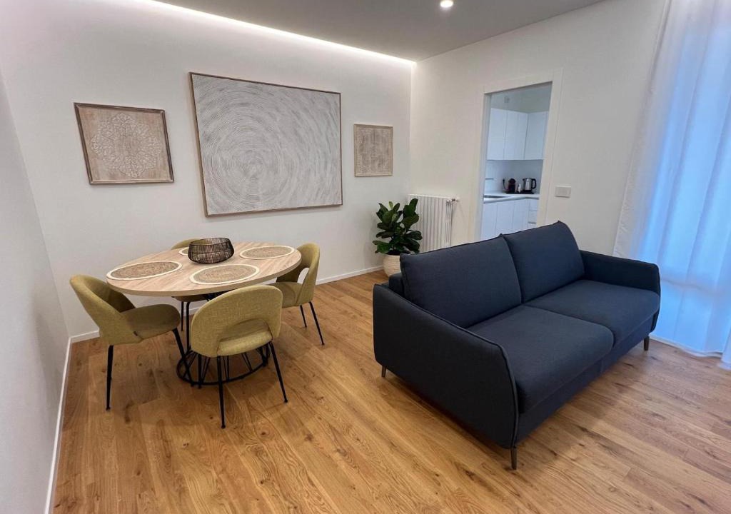 Municipio 2 Apartment | Redi Home