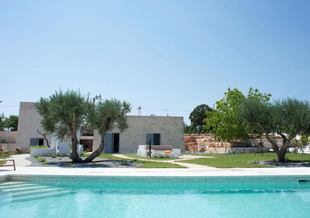 Locorotondo House | Tower House in Puglia with Pool and Charm