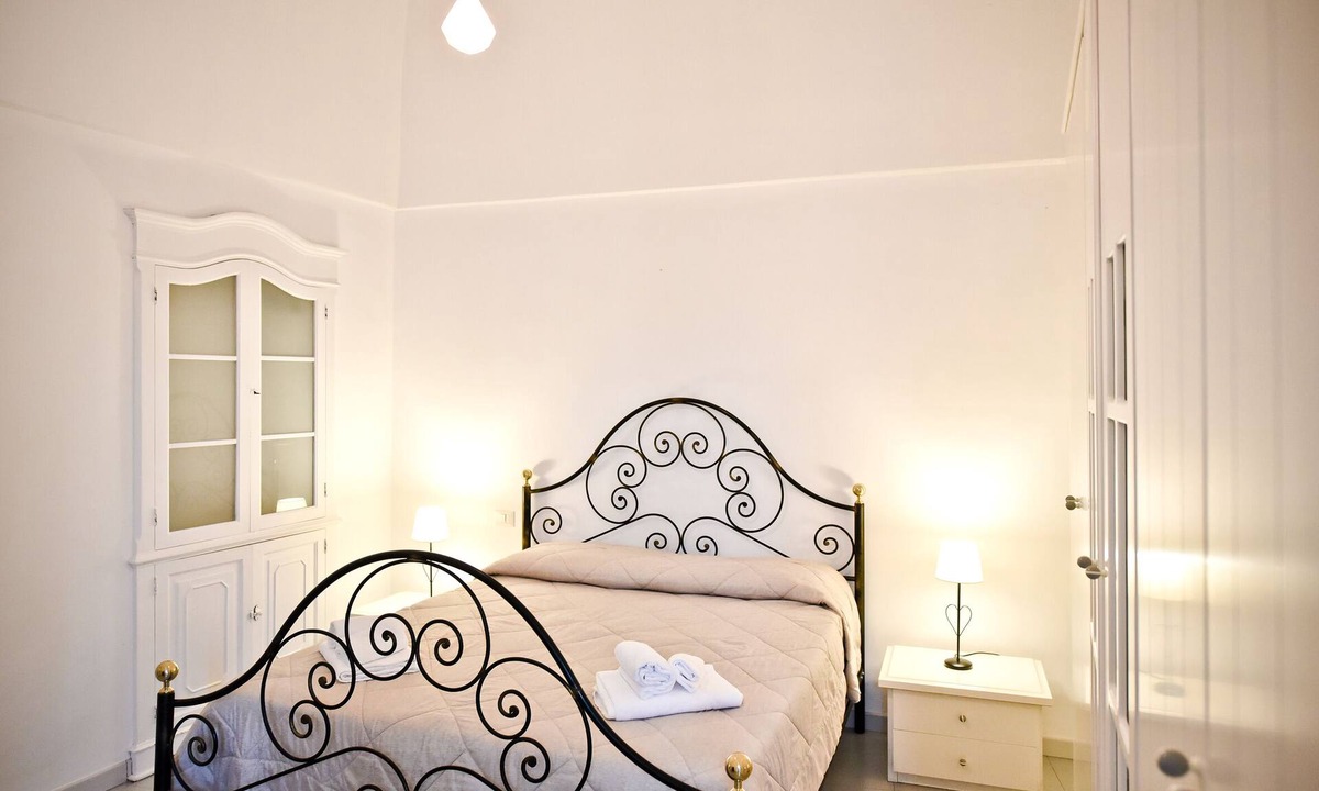 Locorotondo Apartment | TYPICAL HOUSE WITH STARS IN THE CENTER