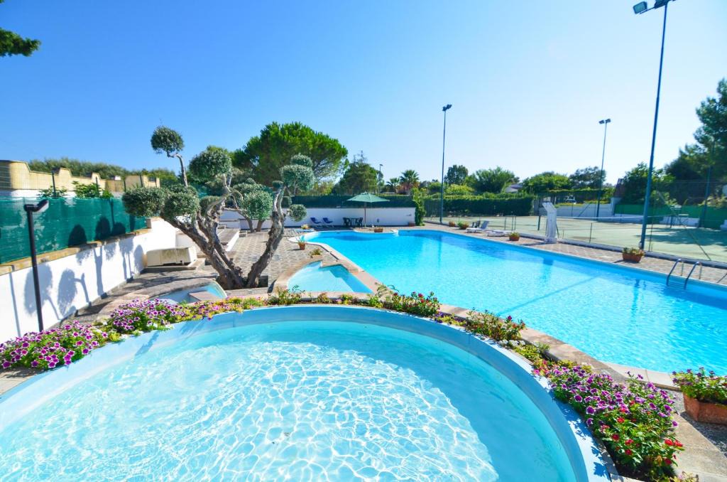 Torre Colimena House | Villa Belen con piscina e campo da tennis