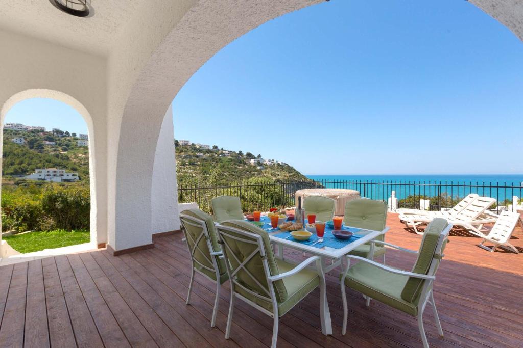 Peschici House | Villa D`Aria by BarbarHouse