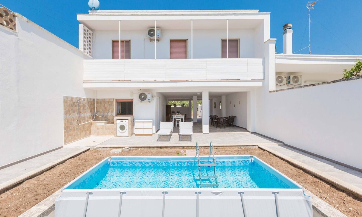 Roca Vecchia House | Villa delle Mimose by BarbarHouse