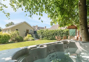 Cabin ∙ 2 bedrooms ∙ 4 guests