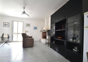 Charming Holiday Home Near The Beach With A Terrace, Parking Available, Pets