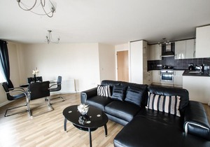 City Centre Orange Apartments - Portland Street
